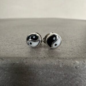 Vintage Tiny Yin Yang Sterling Silver Stud Earrings